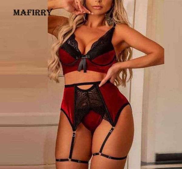 nxy set women lingeries set exotic underwear halter neck lace hollow bra thong outfit erotic nightwear suit porno co3876601, Red;black
nxy set women lingeries set exotic underwear halter neck lace hollow bra thong outfit erotic nightwear suit porno co3876601, Red;black