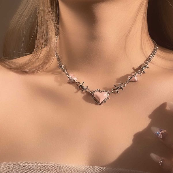 necklaces jwer luxury elegant pink love pendant women's gothic short vintage fashion charm necklace y2k jewelry 90s g220524, Silver
necklaces jwer luxury elegant pink love pendant women's gothic short vintage fashion charm necklace y2k jewelry 90s g220524, Silver