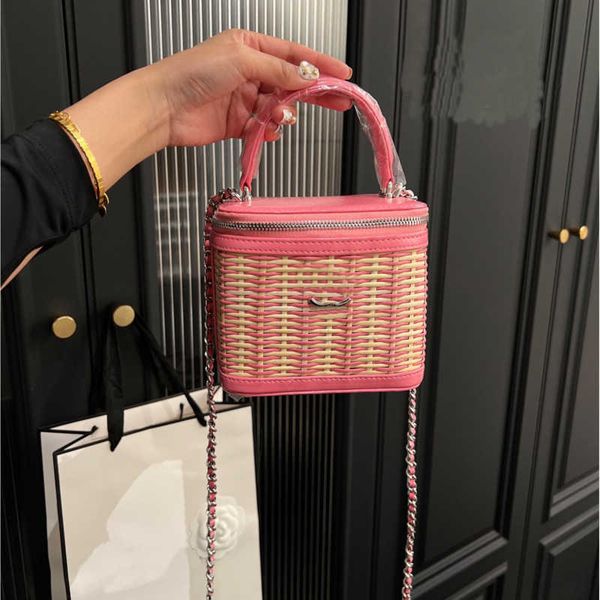 luxury woven handbag designer tote bag women chain shoulder crossbody bags mini box purse fashion totes
luxury woven handbag designer tote bag women chain shoulder crossbody bags mini box purse fashion totes