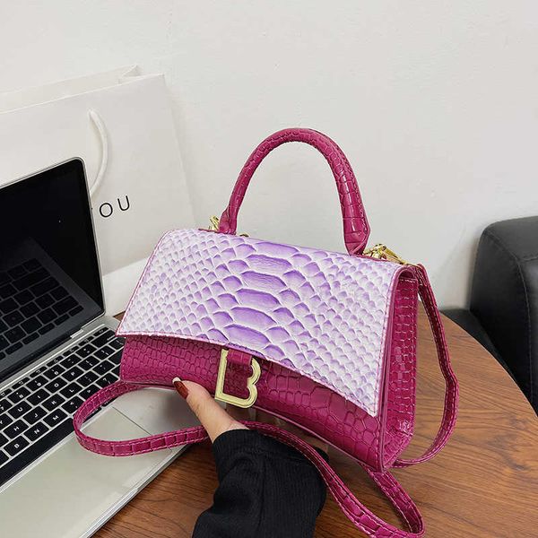 women clash color snakeskin print one shoulder bag pu leather fashion classic clamshell handbag luxury designer hourglass bags high-quality
women clash color snakeskin print one shoulder bag pu leather fashion classic clamshell handbag luxury designer hourglass bags high-quality