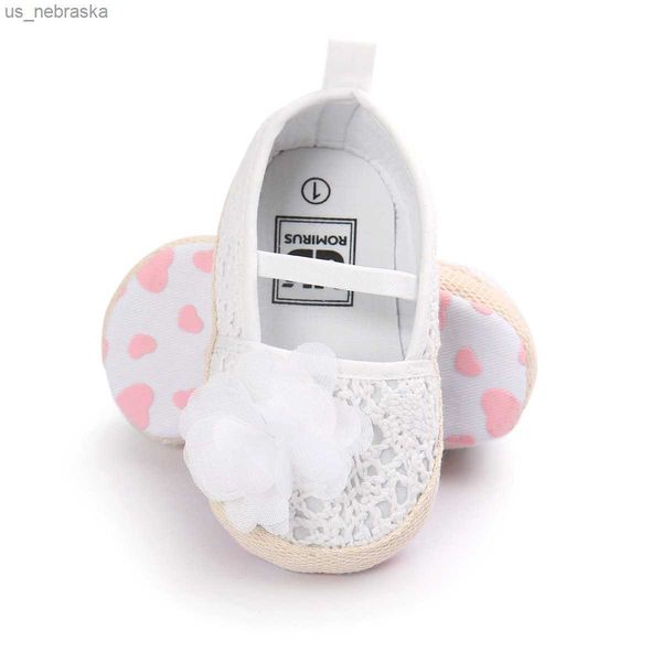 first walkers first walkers cotton shoes retro spring autumn toddlers prewalkers cotton shoes infant soft bottom l230518
first walkers first walkers cotton shoes retro spring autumn toddlers prewalkers cotton shoes infant soft bottom l230518
