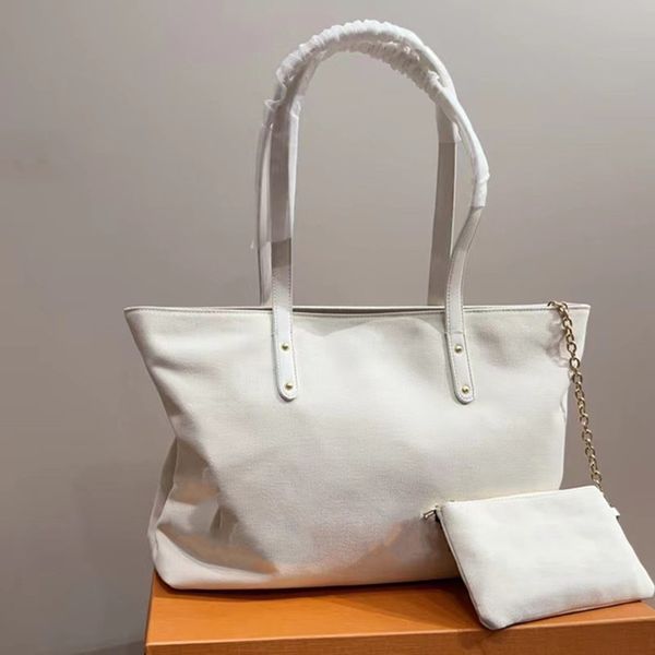 designer bags classic canvas beach tote bag luxury large capacity shopping handbag letter composite bag versatile fashion clutch bags
designer bags classic canvas beach tote bag luxury large capacity shopping handbag letter composite bag versatile fashion clutch bags