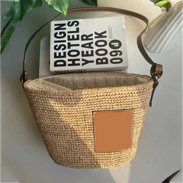 straw woven handbag spring/summer women's designer bag lafite grass woven bucket vegetable basket bag handbag 230420/0524
straw woven handbag spring/summer women's designer bag lafite grass woven bucket vegetable basket bag handbag 230420/0524