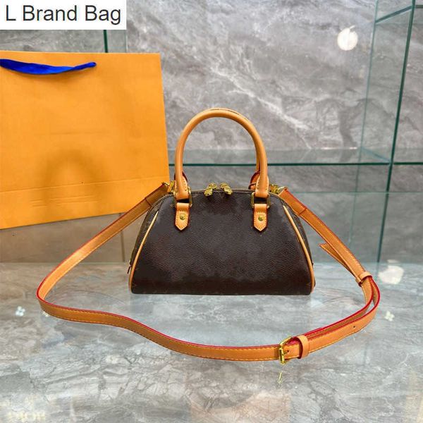 l brand bag designer handbags tote bag shopping bags genuine leather cross body satchel women totes vintage triangle handbag fashion shell p, Black
l brand bag designer handbags tote bag shopping bags genuine leather cross body satchel women totes vintage triangle handbag fashion shell p, Black