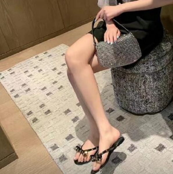woman slippers new brand sandals women summer fashion beach shoes,flip-flops jelly casual sandals,flat bottomed slippers, beach shoes women&, Black
woman slippers new brand sandals women summer fashion beach shoes,flip-flops jelly casual sandals,flat bottomed slippers, beach shoes women&, Black
