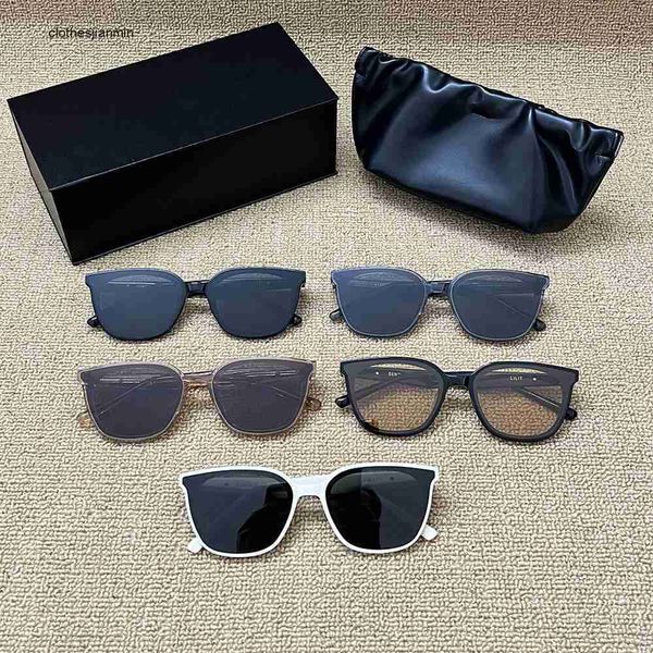 2023 luxury fashion sunglasses factory% 80 retail new gm sunglass women and men fashionable plate lilit, White;black
2023 luxury fashion sunglasses factory% 80 retail new gm sunglass women and men fashionable plate lilit, White;black