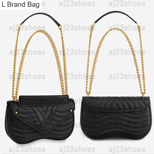 l brand bag new wave chain bag mm deep-black noir smooth quilted cowhide leather colorful signature sliding chain long and short shoulder or
l brand bag new wave chain bag mm deep-black noir smooth quilted cowhide leather colorful signature sliding chain long and short shoulder or
