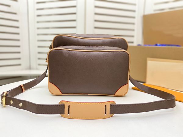 men's and women's vintage nile double layer camera bag classic brown monochrome canvas large capacity adjustable shoulder strap lu
men's and women's vintage nile double layer camera bag classic brown monochrome canvas large capacity adjustable shoulder strap lu