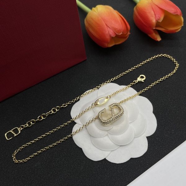luxury 18k gold plated necklace designer jewelry diamond for women wedding jewelry, Silver
luxury 18k gold plated necklace designer jewelry diamond for women wedding jewelry, Silver