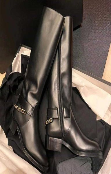2022 new small fragrance chain black knight round head thick heel high barrel side zipper long boots8129384
2022 new small fragrance chain black knight round head thick heel high barrel side zipper long boots8129384