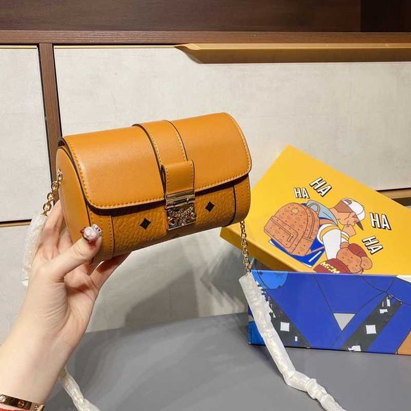 women's designer handbags leather fashion cosmetic bags bucket bags mini shoulder bags
women's designer handbags leather fashion cosmetic bags bucket bags mini shoulder bags