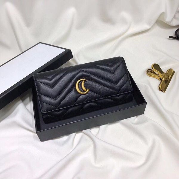 23ss womens long wallets marmont quilted handbag luxurys designers bags genuine leather splicing travel wallet golden badge with original bo, Red;black
23ss womens long wallets marmont quilted handbag luxurys designers bags genuine leather splicing travel wallet golden badge with original bo, Red;black