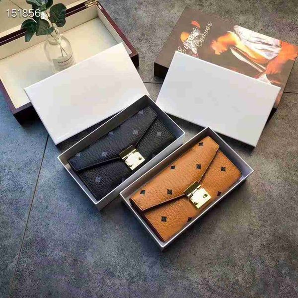 korean wallets fashion ladies long large capacity wallet men's m leather printed button wallet credit card package
korean wallets fashion ladies long large capacity wallet men's m leather printed button wallet credit card package