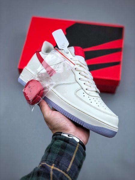 men women 1 low 07 running shoes white red metallic gold blue 2023 brand name collection lifestyle outdoor-indoor designer casual sneakers
men women 1 low 07 running shoes white red metallic gold blue 2023 brand name collection lifestyle outdoor-indoor designer casual sneakers