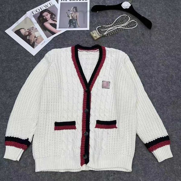 women's sweaters designer 909 l autumn sweater style long sleeve v neck red green flora qian li xcjt, White;black
women's sweaters designer 909 l autumn sweater style long sleeve v neck red green flora qian li xcjt, White;black