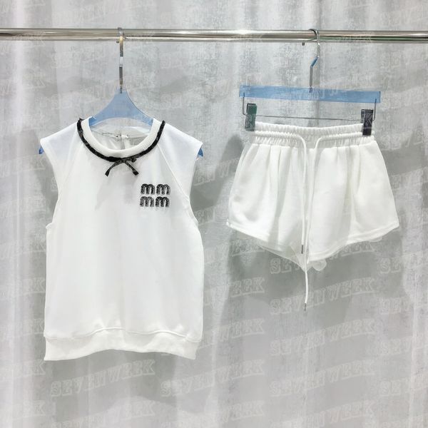 women sleeveless tank shorts fashion 2pcs sets sequin letter t shirts short pants suit, White;black
women sleeveless tank shorts fashion 2pcs sets sequin letter t shirts short pants suit, White;black