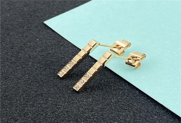 designer earings accessories luxury earrings black stud earrings 316l stainless steel hip hop 18k gold rose for women custom party8896714, Golden;silver
designer earings accessories luxury earrings black stud earrings 316l stainless steel hip hop 18k gold rose for women custom party8896714, Golden;silver