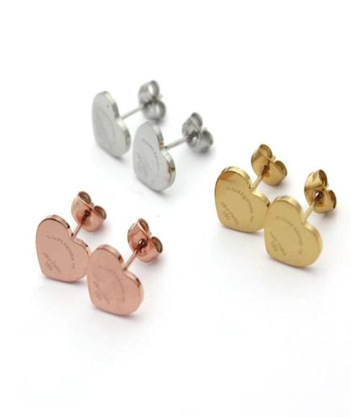 never fade designer branded t c heart stud 316l stainless steel 18k gold silver rose women letter logo engrave love earrings girls5905366, Golden;silver
never fade designer branded t c heart stud 316l stainless steel 18k gold silver rose women letter logo engrave love earrings girls5905366, Golden;silver