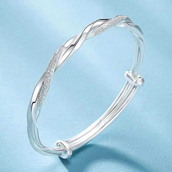 bracelet mobius ring wrapping small design open hand ornament temperament versatile commuting gift, Golden;silver
bracelet mobius ring wrapping small design open hand ornament temperament versatile commuting gift, Golden;silver