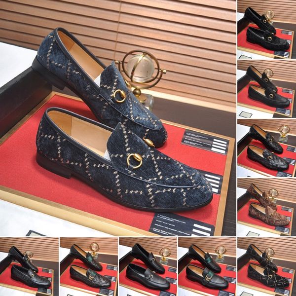 luxurious pointed toe dress oxford shoes for men wedding formal black brown man shoe business designer genuine leather men shoes
luxurious pointed toe dress oxford shoes for men wedding formal black brown man shoe business designer genuine leather men shoes