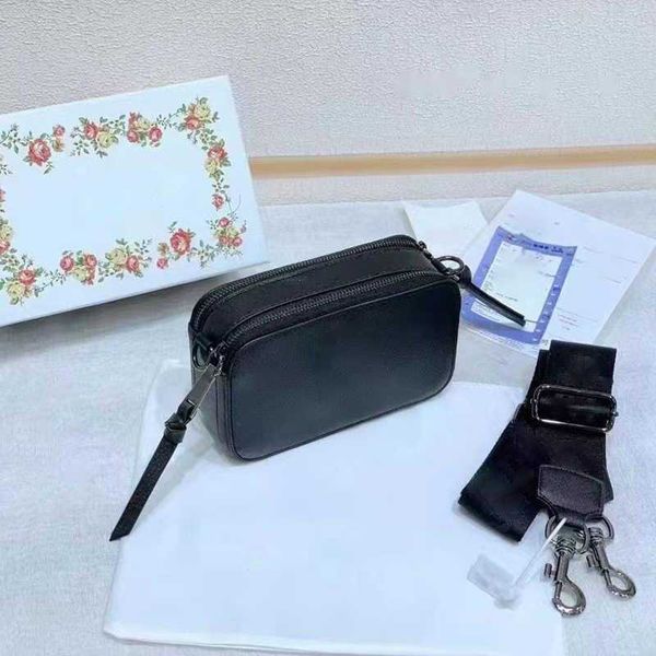 luxury shoulder bags marc camera bag women letter print snapsdesigner bag lady leather designers handbags crossbody bags purse 230418
luxury shoulder bags marc camera bag women letter print snapsdesigner bag lady leather designers handbags crossbody bags purse 230418