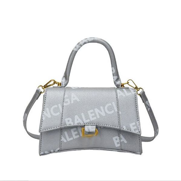 luxurys handbags tote bag designer hourglass handbag silver handle totes shoulder bags b bling shopping womens crossbody purses 6 colour, Red;black
luxurys handbags tote bag designer hourglass handbag silver handle totes shoulder bags b bling shopping womens crossbody purses 6 colour, Red;black