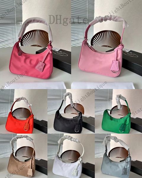 womens luxurys designers bags handbags black hobo purse nylon chain lady handbag crossbody shoulder wholesale totes fashion clutch bag
womens luxurys designers bags handbags black hobo purse nylon chain lady handbag crossbody shoulder wholesale totes fashion clutch bag