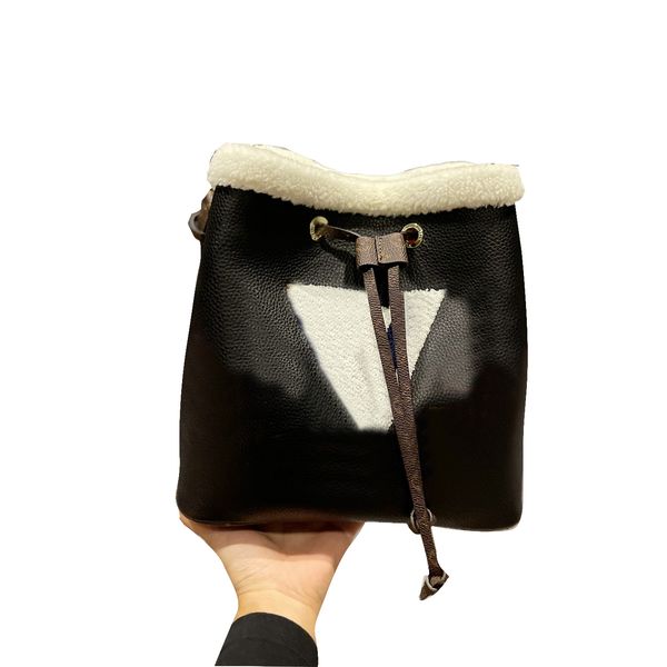 stuuning sturdy stylish bucket bags coated leather iconic shape drawstring closure women adjustable leather strap crossbody shoulder bag 202
stuuning sturdy stylish bucket bags coated leather iconic shape drawstring closure women adjustable leather strap crossbody shoulder bag 202