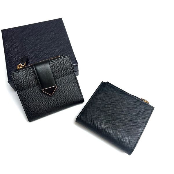 saffiano passport zipper triangle wallet genuine leather women mens standard wallets card holders metal logo prad banknote coin purses luxur, Red;black
saffiano passport zipper triangle wallet genuine leather women mens standard wallets card holders metal logo prad banknote coin purses luxur, Red;black