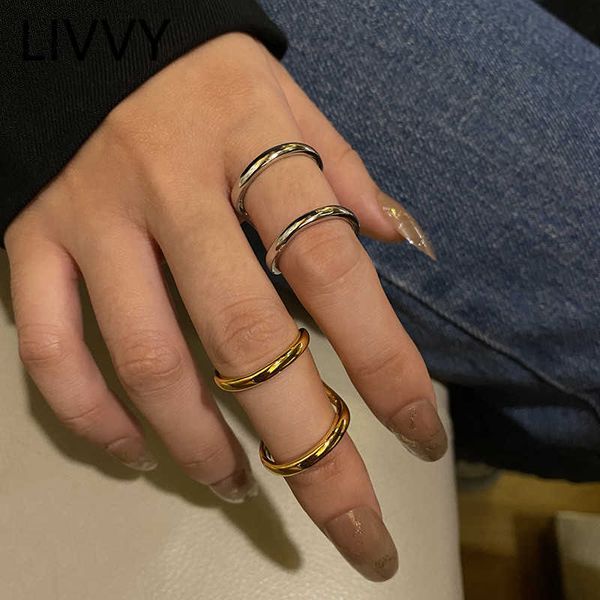 band rings livvy silver color new fashion simple double-layered opening adjustable rings for women couples party jewelry gifts aa230524
band rings livvy silver color new fashion simple double-layered opening adjustable rings for women couples party jewelry gifts aa230524
