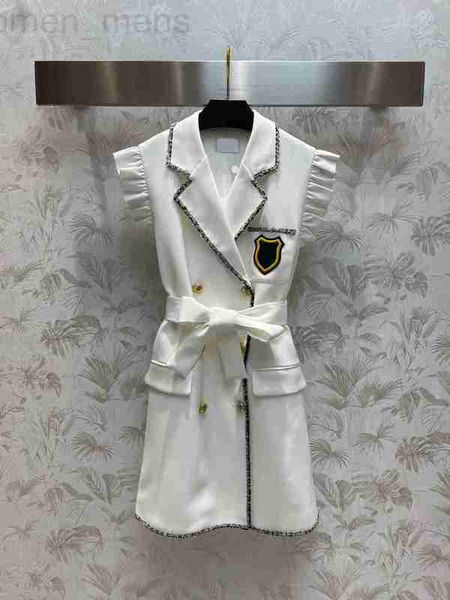 basic & casual dresses designer new 2023 summer women fashion breaste turn down collar sleeveless badge dress waist pocket 3a82, Black;gray
basic & casual dresses designer new 2023 summer women fashion breaste turn down collar sleeveless badge dress waist pocket 3a82, Black;gray