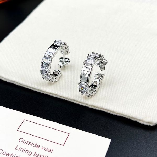 women's crystal earrings gold silver half-circle earrings for women party wedding hoop wholesale jewelry party gifts 2 colors, Golden;silver
women's crystal earrings gold silver half-circle earrings for women party wedding hoop wholesale jewelry party gifts 2 colors, Golden;silver