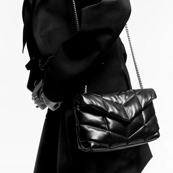 designer chain bags luxury shoulder bags 1:1 quality lambskin crossbody bags 22cm with box my009
designer chain bags luxury shoulder bags 1:1 quality lambskin crossbody bags 22cm with box my009