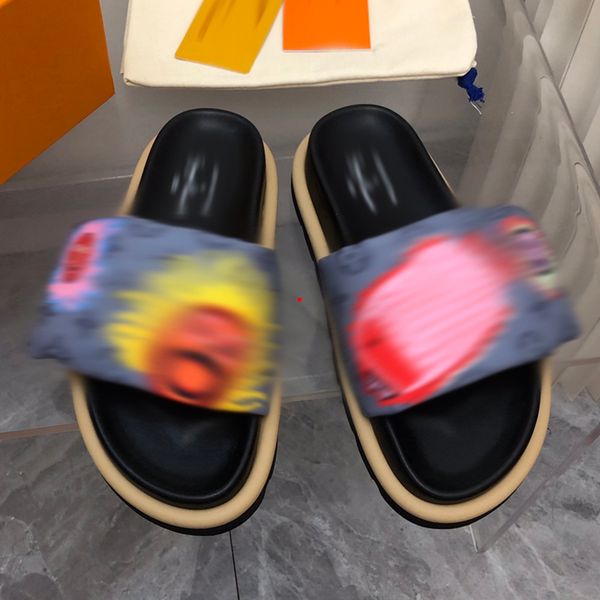 2023 fashion women sandal luxury designer leather ladies sandals summer flat shoes fashion beach women slippers drag slides flip flops women, Black
2023 fashion women sandal luxury designer leather ladies sandals summer flat shoes fashion beach women slippers drag slides flip flops women, Black
