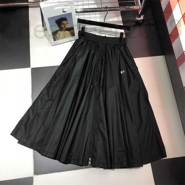 skirts designer 2023 summer new print elastic waist drawstring cool and handsome zipper versatile slim nylon half skirt for women 50im, Black
skirts designer 2023 summer new print elastic waist drawstring cool and handsome zipper versatile slim nylon half skirt for women 50im, Black