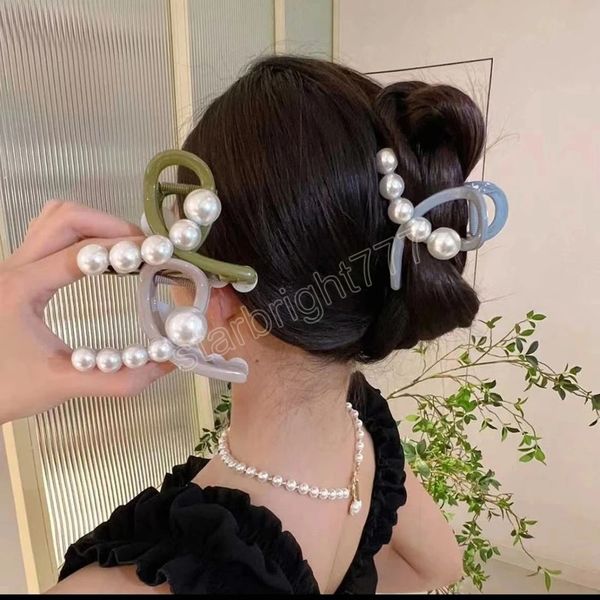 fashion pearls acrylic hair claw clips girls makeup hair styling barrettes for women hair accessories, Slivery;white
fashion pearls acrylic hair claw clips girls makeup hair styling barrettes for women hair accessories, Slivery;white