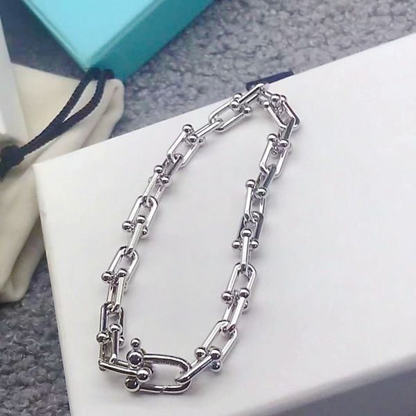 luxury brand diamond women's bracelet necklace set fashion designer pendant classic jewelry with box, Silver
luxury brand diamond women's bracelet necklace set fashion designer pendant classic jewelry with box, Silver