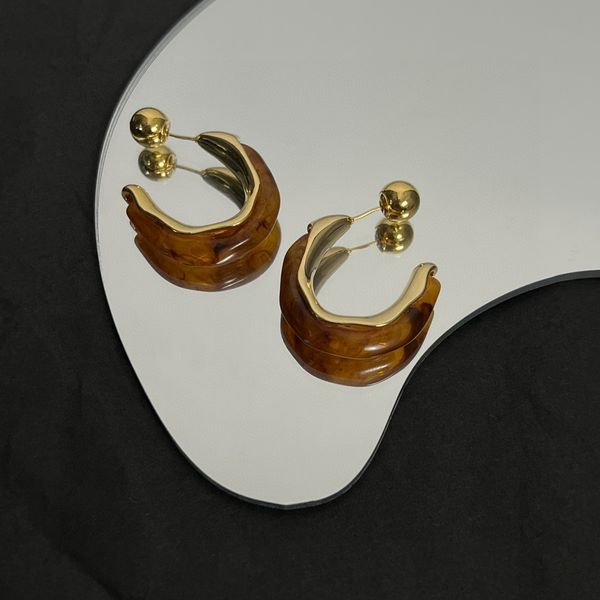c-shaped earrings stud female niche design celinity high-quality texture needle retro temperament jewelry gift ac2a, Golden;silver
c-shaped earrings stud female niche design celinity high-quality texture needle retro temperament jewelry gift ac2a, Golden;silver