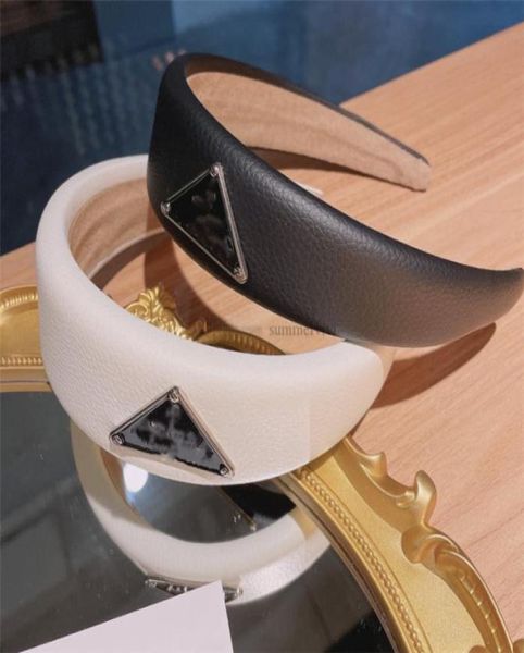 fashion p pu leather hair sticks boutique girls triangle hairbands designer women accessories children princess headbands a75531682237, Slivery;white
fashion p pu leather hair sticks boutique girls triangle hairbands designer women accessories children princess headbands a75531682237, Slivery;white