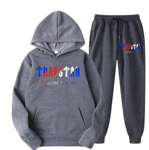 men's hoodies sweatshirts tracksuit trapstar brand printed sportswear 16 colors warm two pieces set loose, Black
men's hoodies sweatshirts tracksuit trapstar brand printed sportswear 16 colors warm two pieces set loose, Black