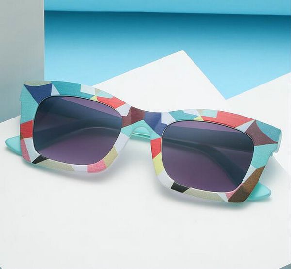 candy color style superclear decoration sunglass personality beach travel discoloration sunglasses funny shades eyewear mix colors, White;black
candy color style superclear decoration sunglass personality beach travel discoloration sunglasses funny shades eyewear mix colors, White;black
