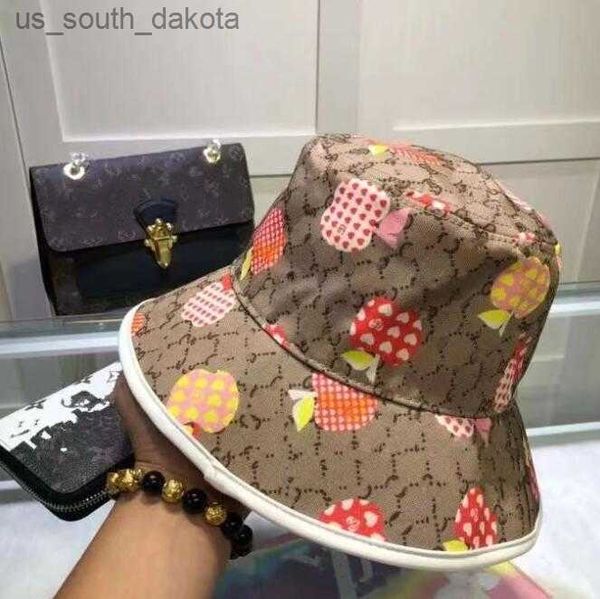 wide brim hats 7color luxurys designer brim hats summer beach designer letter bucket hats men women pu leather fashion couple hat print casu, Blue;gray
wide brim hats 7color luxurys designer brim hats summer beach designer letter bucket hats men women pu leather fashion couple hat print casu, Blue;gray