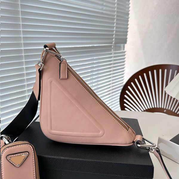 women crossbody bag handbag cornucopla wide shoulder strap single shoulder bag genuine leather cowhide fashionable handbags
women crossbody bag handbag cornucopla wide shoulder strap single shoulder bag genuine leather cowhide fashionable handbags