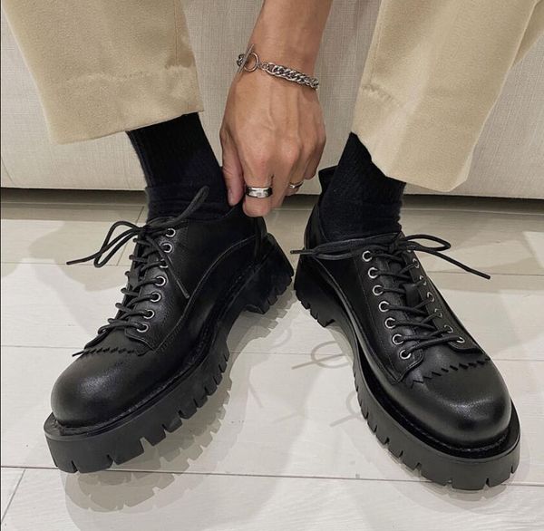 spring british style thick heel formal business shoes newset fashion lace up leather derby shoe, Black
spring british style thick heel formal business shoes newset fashion lace up leather derby shoe, Black