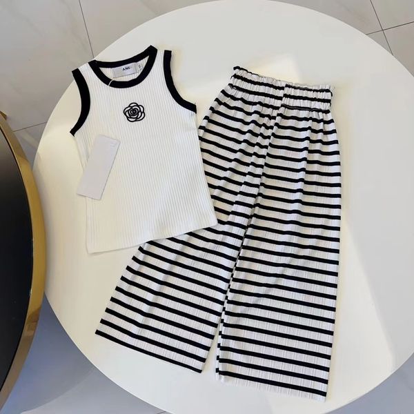 girls clothes kid clothe baby girl sleeveless loose pants two piece set summer faion breathable and comfortable luxury brand white
girls clothes kid clothe baby girl sleeveless loose pants two piece set summer faion breathable and comfortable luxury brand white