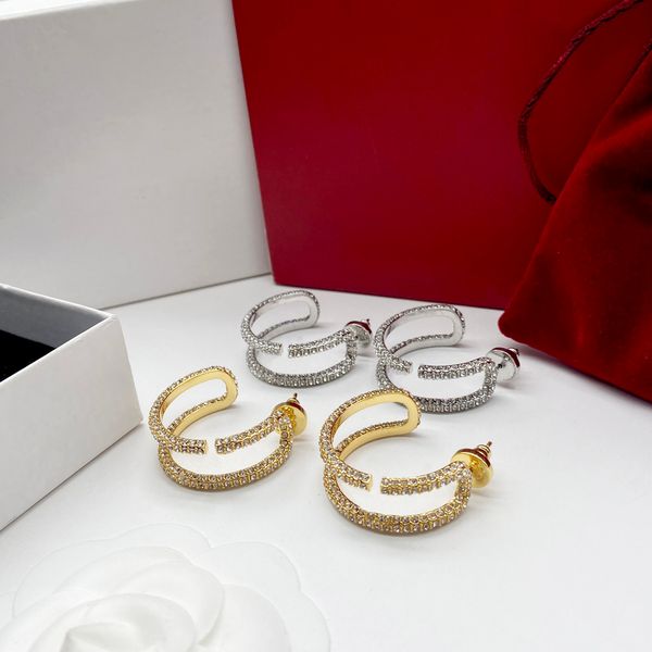 designer crystal rhinestone earrings letter v logo stud earrings luxury women fashion half-circle jewelry alloy earrings, Golden;silver
designer crystal rhinestone earrings letter v logo stud earrings luxury women fashion half-circle jewelry alloy earrings, Golden;silver