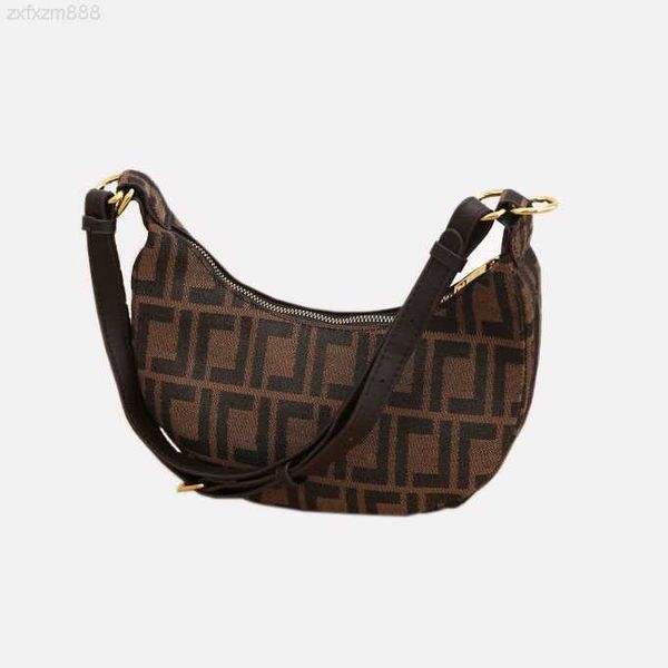 wholesale new designer bags female messenger bag custom ladies crossbody f luxury handbags for women
wholesale new designer bags female messenger bag custom ladies crossbody f luxury handbags for women