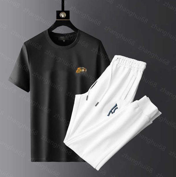 23ss mens tracksuit mens designer tracksuit round neck pure cotton tiger print short sleeve t-shirt solid color logo embroidery elastic wais, Gray
23ss mens tracksuit mens designer tracksuit round neck pure cotton tiger print short sleeve t-shirt solid color logo embroidery elastic wais, Gray