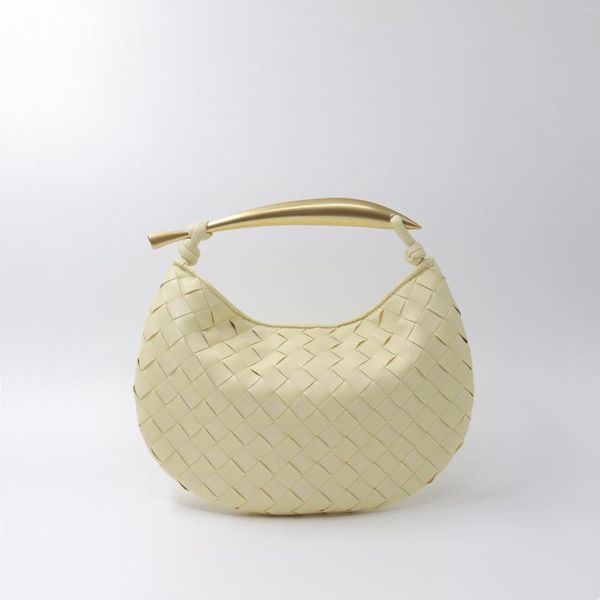 evening bags genuine leather circle for women 2023 weaving large handbags fashion metal handle tote bag lady wrist
evening bags genuine leather circle for women 2023 weaving large handbags fashion metal handle tote bag lady wrist
