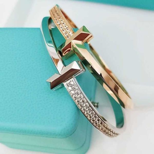factory designer t bangle tiffane t1 bracelet with diamond inlaid rose gold t word yiyang qianxi for men and women la3j, Black
factory designer t bangle tiffane t1 bracelet with diamond inlaid rose gold t word yiyang qianxi for men and women la3j, Black
